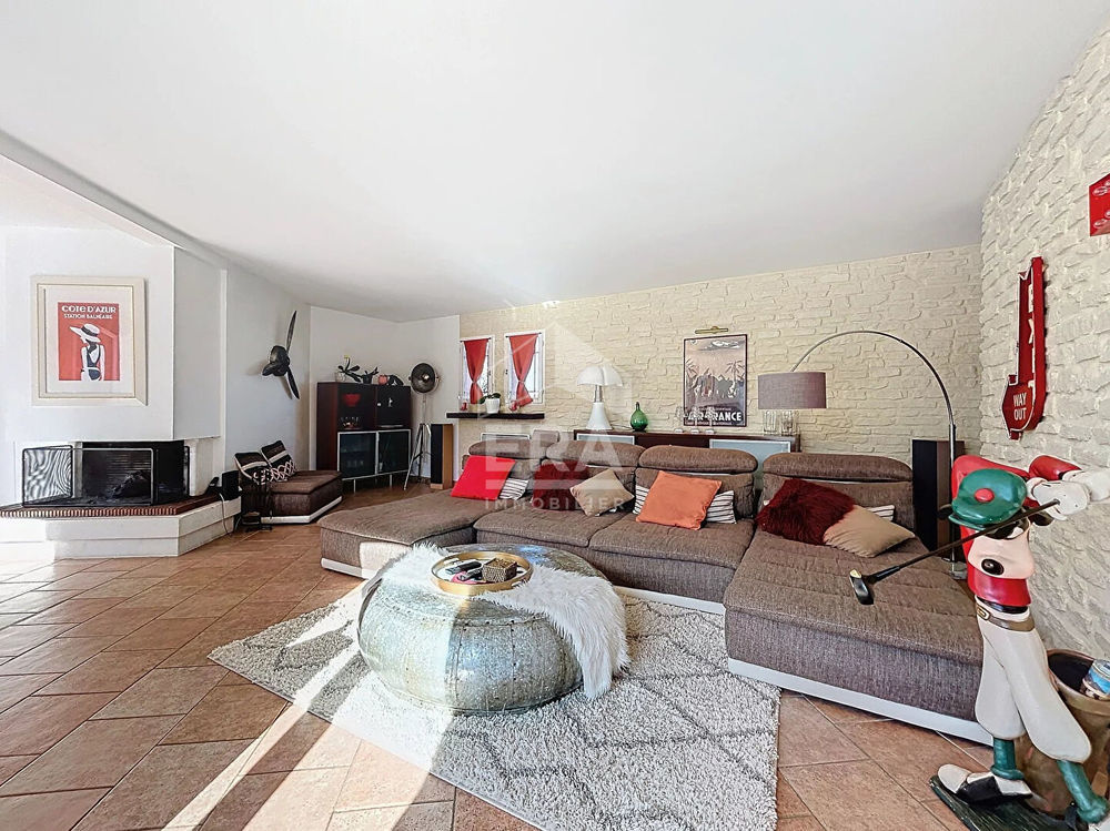 � vendre  Maison Cagnes-sur-Mer (06800)