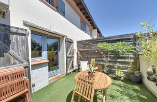  Immeuble � vendre 11 pi�ces 316 m�