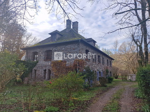   CONQUES EN ROUERGUE Maison - 10 pi�ce(s) - 400 m�
