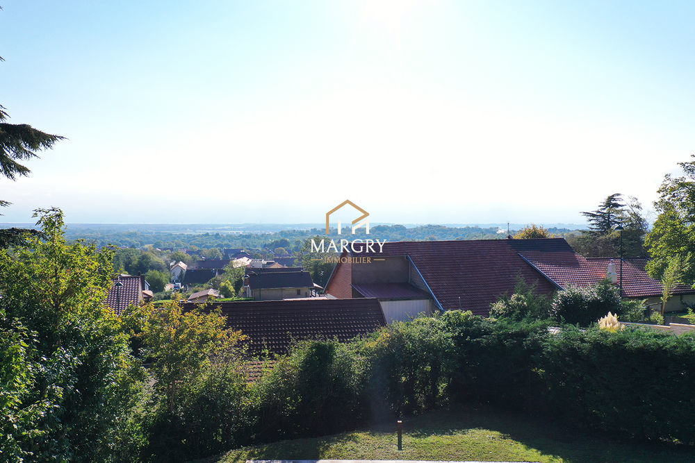 � vendre  Maison �chenevex (01170)