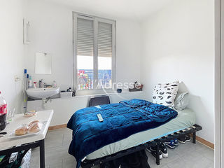  Immeuble � vendre 339 m�