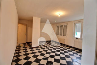  Appartement � vendre 8 pi�ces 278 m�