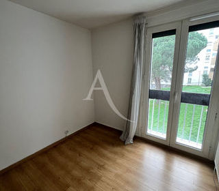  Appartement � louer 4 pi�ces 102 m�