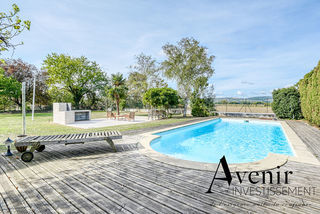  Maison � vendre 8 pi�ces 210 m�