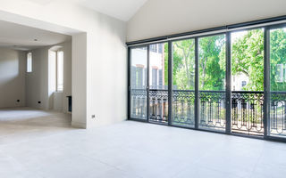  Appartement � louer 4 pi�ces 115 m�