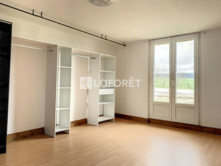  Appartement � louer 3 pi�ces 99 m�