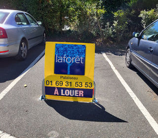  Parking / Garage � louer 