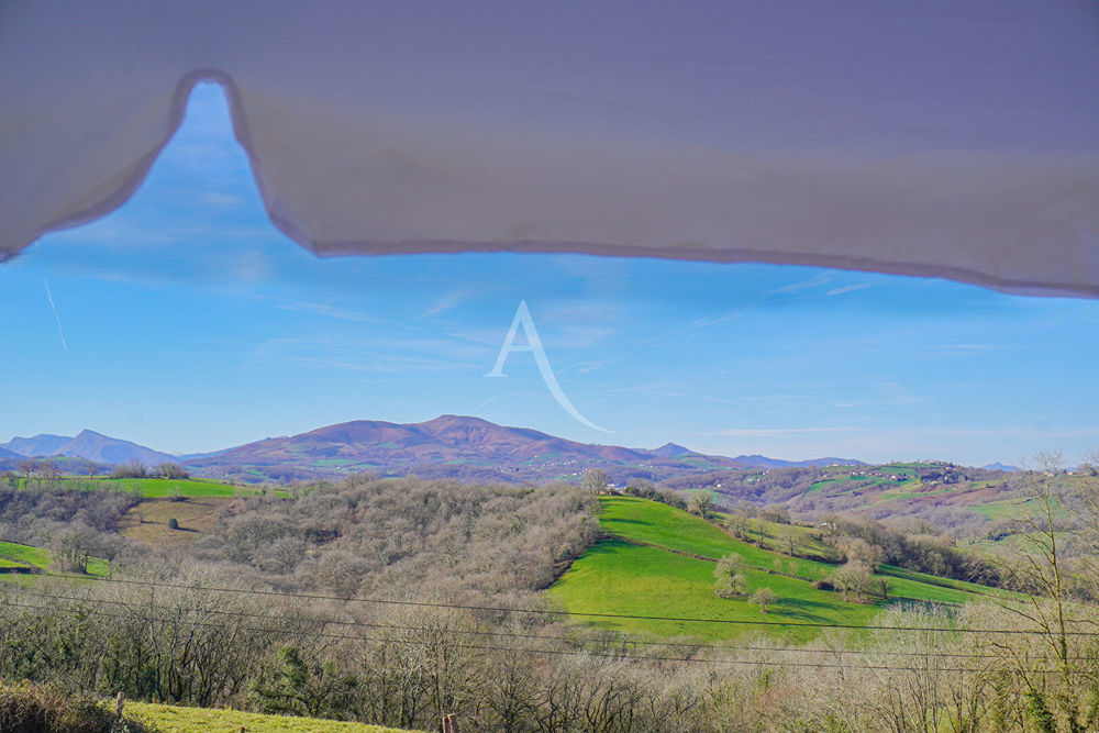 � vendre  Maison Bardos (64520)