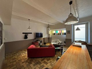  Immeuble � vendre 6 pi�ces 130 m�