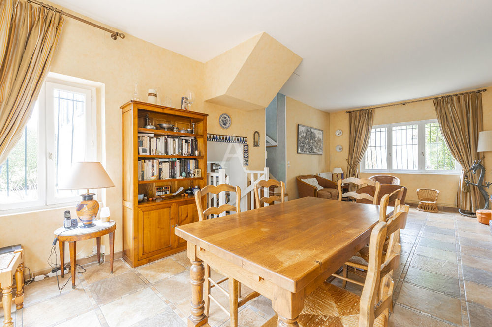 � vendre  Maison Garches (92380)