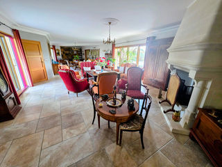  Maison � vendre 7 pi�ces 270 m�