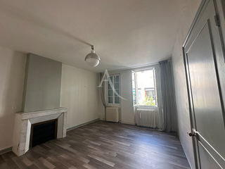  Immeuble � vendre 315 m�