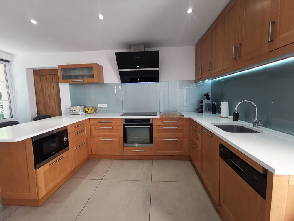 � vendre  Maison Dampniat (19360)