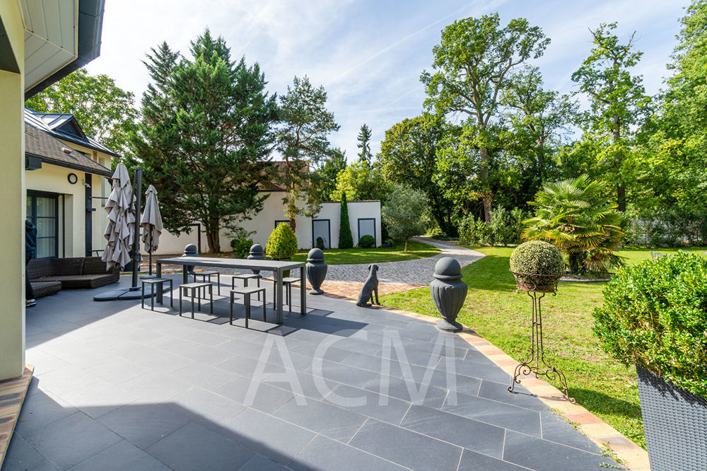 � vendre  Maison Le Mesnil-le-Roi (78600)