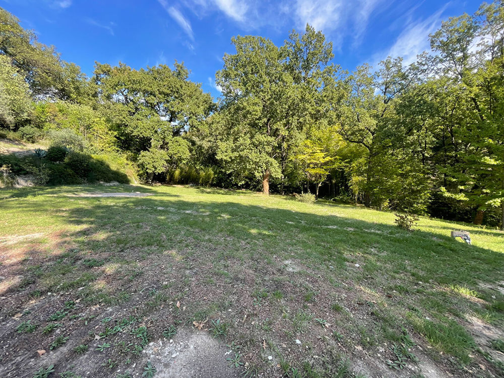 � vendre  Maison �guilles (13510)