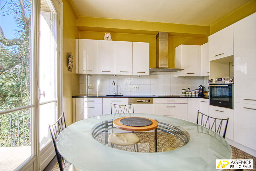 � vendre  Maison Versailles (78000)