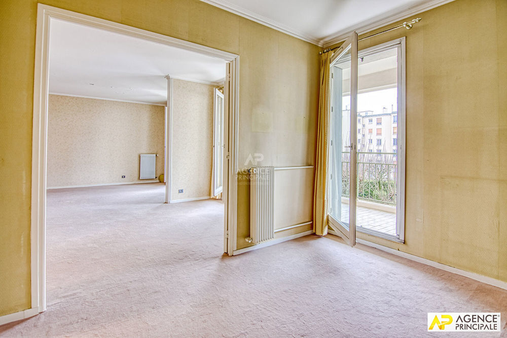 � vendre  Appartement Versailles (78000)
