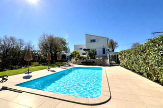  Maison � vendre 7 pi�ces 220 m�