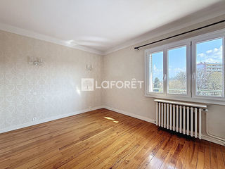  Appartement � louer 5 pi�ces 101 m�