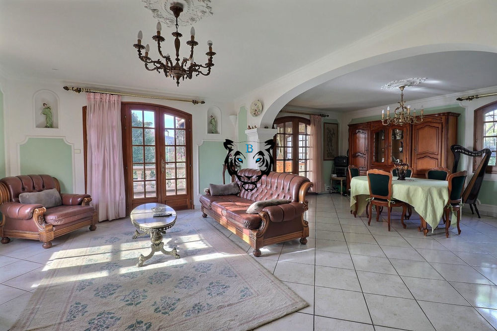 � vendre  Maison Les Issambres (83380)