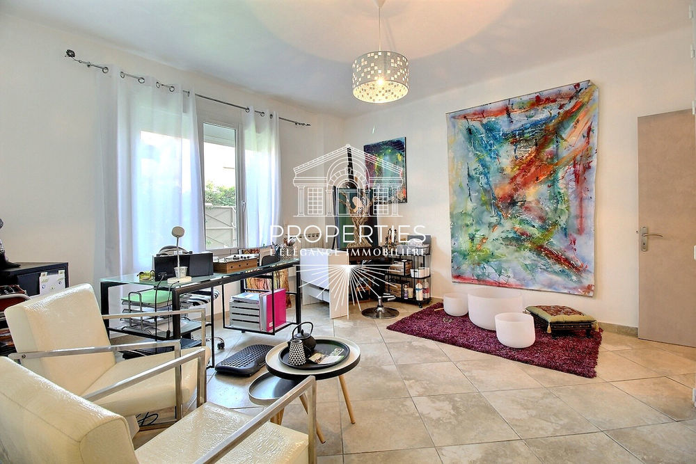 � vendre  Maison La Londe-les-Maures (83250)