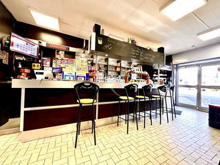  Immeuble � vendre 375 m�