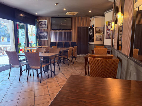 EPINAL - A VENDRE MURS ET FOND DE COMMERCE  90 M2 AVEC GRANDE TERRASSE 238000 88000 Epinal