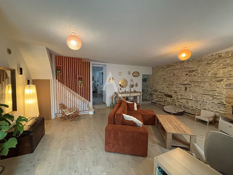   Maison 135m�  -  LA GRIGONNAIS Maison - 5 pi�ce(s) - 135 m�