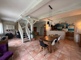  Maison � vendre 5 pi�ces 220 m�