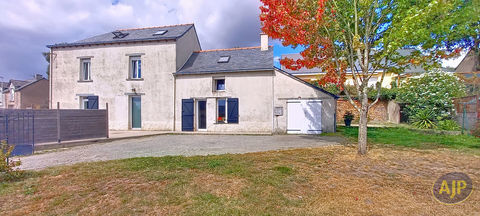   LA MEILLERAYE DE BRETAGNE : BOURG maison 4 chb 135m� Maison - 7 pi�ce(s) - 135 m�