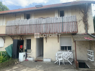  Immeuble � vendre 14 pi�ces 260 m�