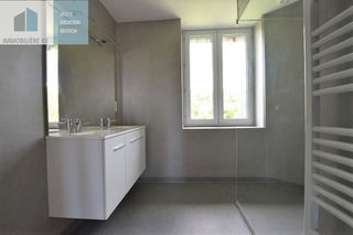  Appartement � louer 3 pi�ces 77 m�