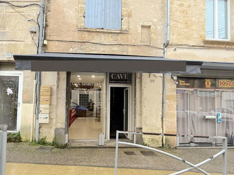 A LOUER LOCAL COMMERCIAL -PROFESSIONNEL - SAINT ANDRE DE CUBZAC 580 33240 Saint andre de cubzac
