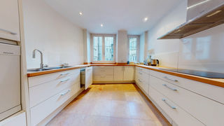  Appartement � vendre 6 pi�ces 196 m�