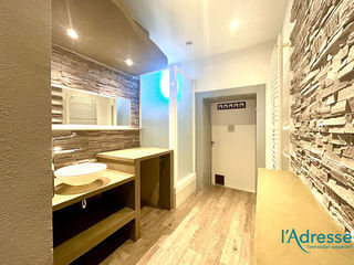  Immeuble � vendre 15 + pi�ces 500 m�