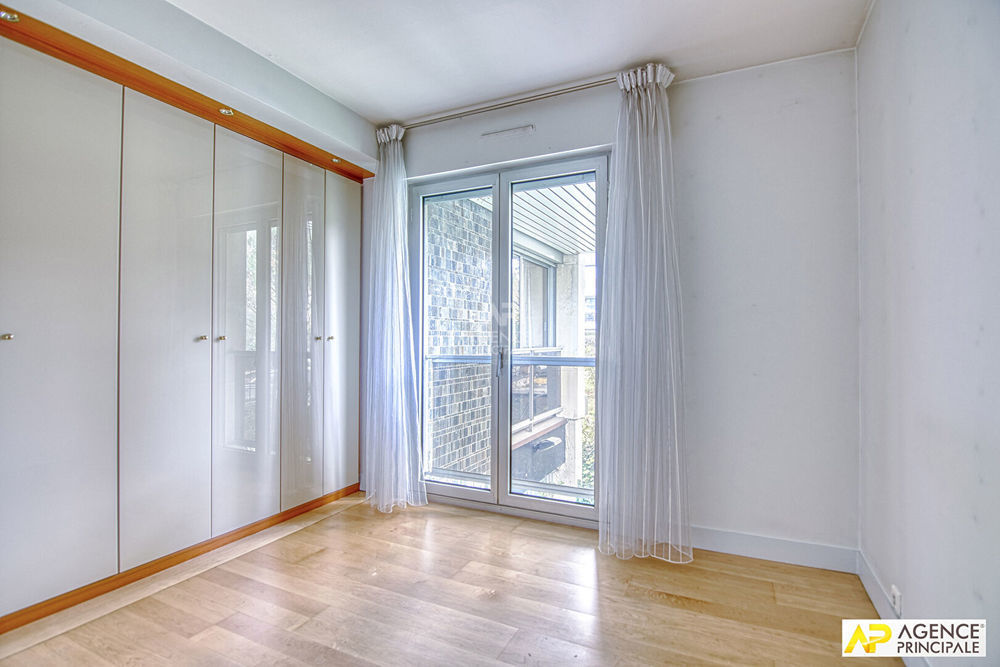 � vendre  Appartement Versailles (78000)