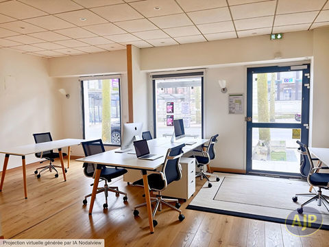 Local commercial Saintes  138 m2 2915 17100 Saintes