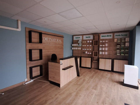 Local commercial Chelles 1412 77500 Chelles