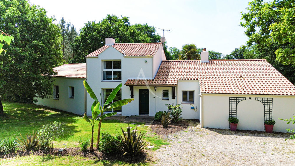 � vendre  Maison Le Fenouiller (85800)