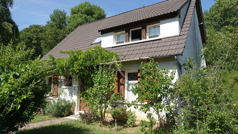   Maison familiale R+2  4 chambres, v�randa et sous-sol; Maison - 7 pi�ce(s) - 156 m�