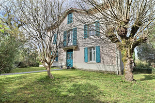  Maison � vendre 9 pi�ces 305 m�