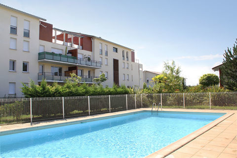   Appartement Saint Macaire  3 pi�ce(s) Appartement - 3 pi�ce(s) - 65 m�