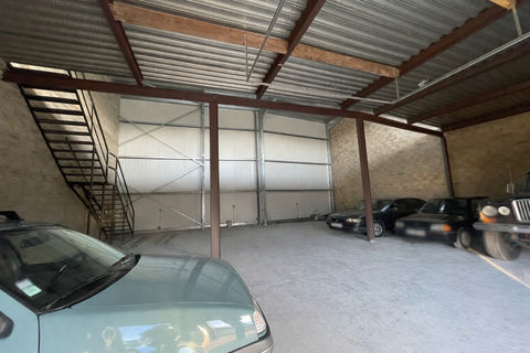 Entrep&ocirc;t / local industriel Villenoy 315 m2 3200 77124 Villenoy