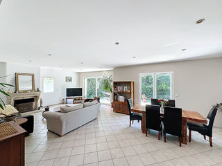  Maison � vendre 7 pi�ces 240 m�