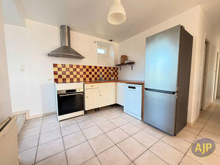  Appartement � louer 3 pi�ces 84 m�