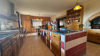  Maison � vendre 8 pi�ces 300 m�