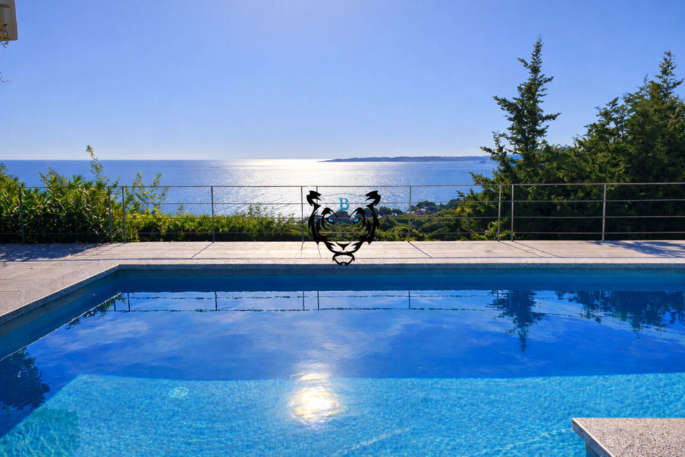 � vendre  Maison Sainte-Maxime (83120)