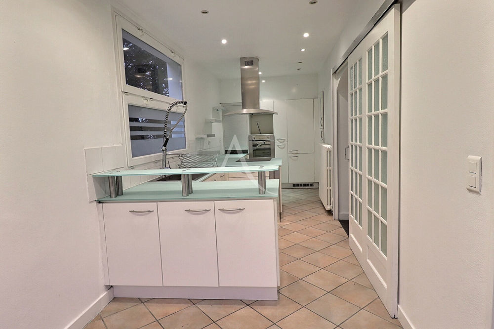 � vendre  Maison Le Mesnil-le-Roi (78600)