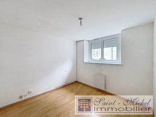  Immeuble � vendre 141 m�