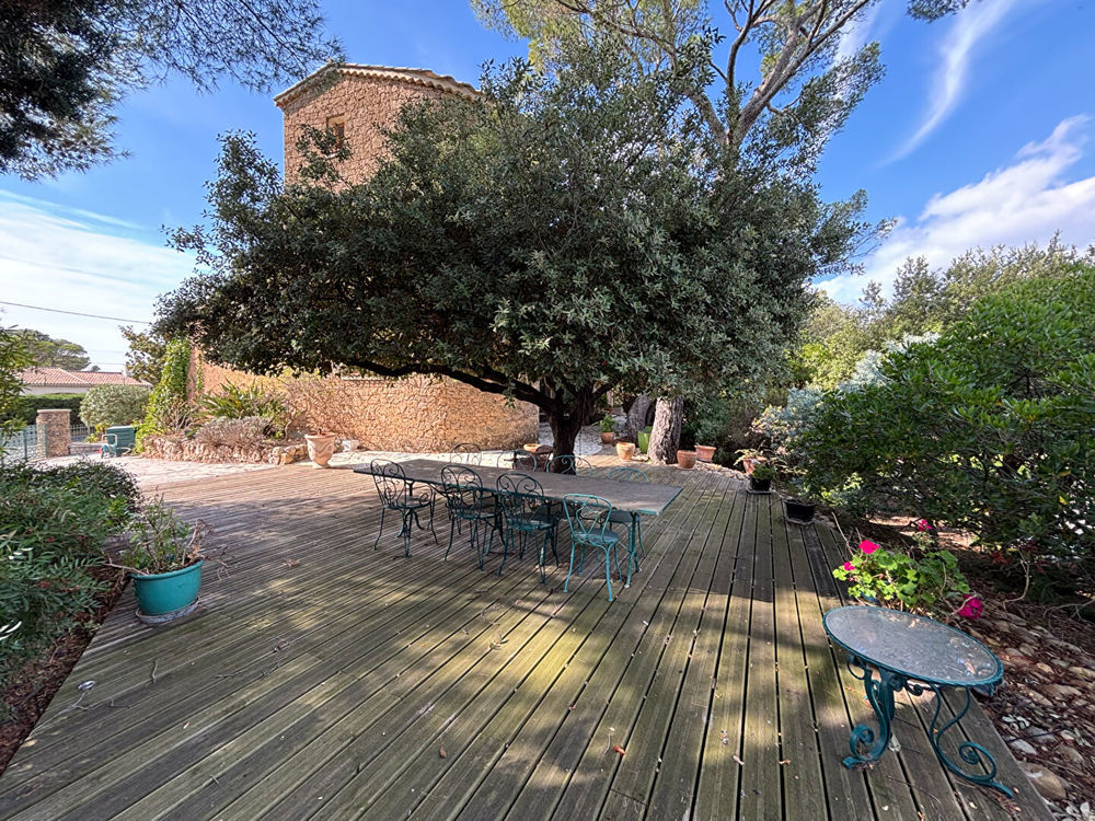 � vendre  Maison Saint-Rapha�l (83700)